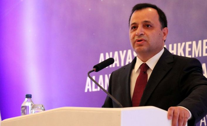 AYM Başkanı: Başvuruları üreten bataklık kurutulmalı