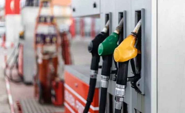 Benzine büyük zam: 26 lirayı geçti