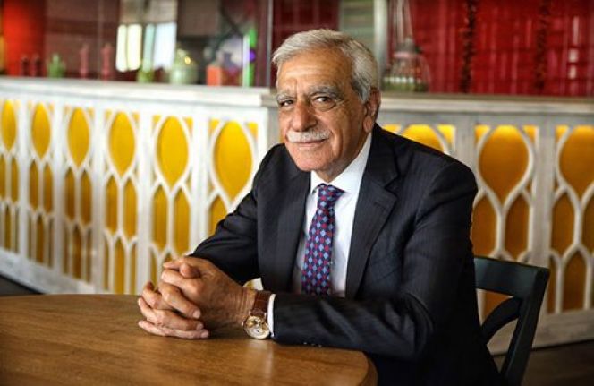 Ahmet Türk aday adaylığından çekildi