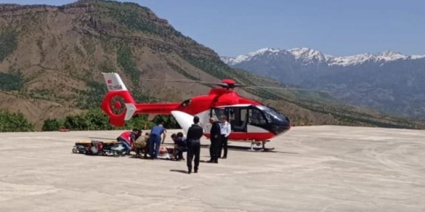 Ambulans helikopter kalp krizi geçiren hasta için havalandı