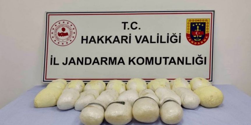 Şemdinli’de 23 kg uyuşturucu ele geçirildi