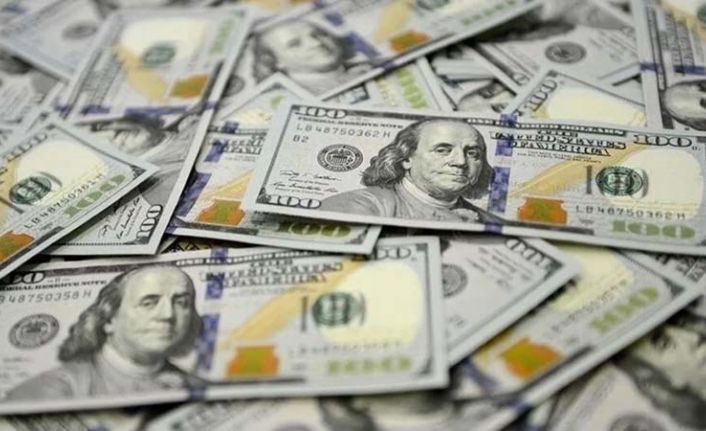 Dolar ve euro haftaya yükselişle başladı: Rekora yürüyorlar