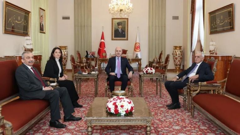 DEM Parti-Kurtulmuş görüşmesi sonrası açıklama: 'Umutluyuz'