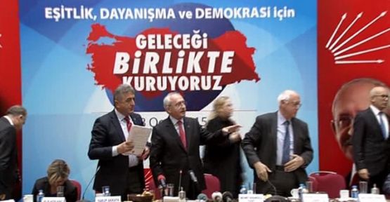 CHP lideri Kemal Kılıçdaroğlu'na ayakkabı fırlatıldı