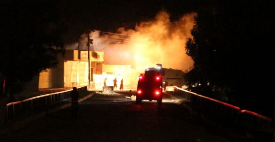 Cizre’de polisin açtığı ateş sonucunda biri ağır 2 genç yaralandı