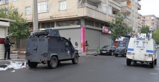 Diyarbakır'da IŞİD operasyonu: 2 polis hayatını kaybetti