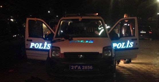 Diyarbakır'da polise silahlı saldırı: 3 yaralı