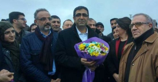 HDP Milletvekili İdris Baluken tahliye edildi