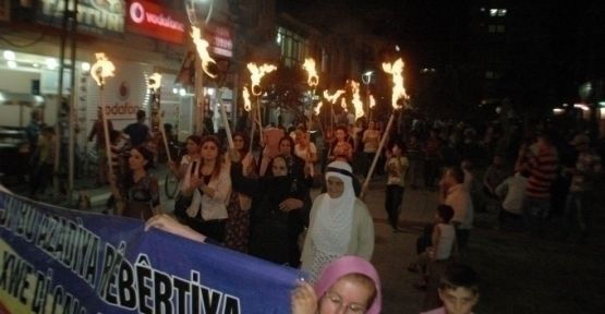 Kızıltepe'de meşaleli yürüyüş yapıldı