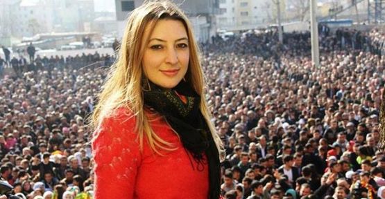 Leyla İmret'in göreve iadesi için dava açıldı