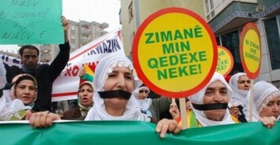 Meclis Basımevi Kürtçe yılbaşı kartı basılmasını reddetti