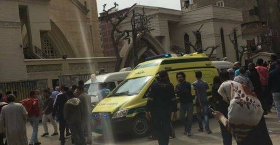 Mısır'da kiliseye bombalı saldırı