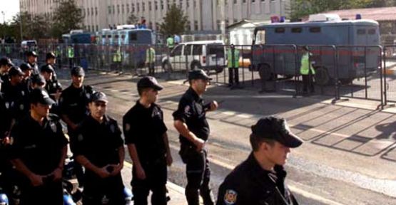 Siirt'te 'KCK' operasyonunda 20 gözaltı