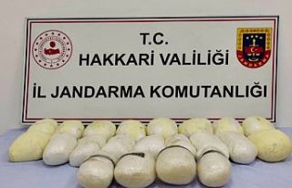 Şemdinli’de 23 kg uyuşturucu ele geçirildi