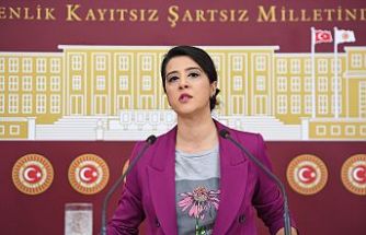 EMEP Milletvekili Sevda Karaca: Antep'te işçi servislerinin önü kesildi, Suriyeli işçileri indirmek istediler